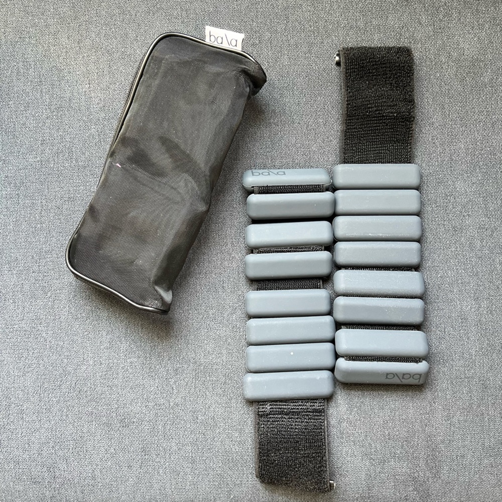 BALA bangles 1lb. Ankle/wrist weights in charcoal w/ case